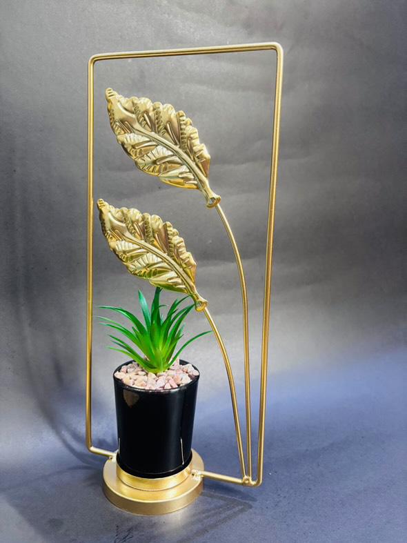 Metallic Table Decor – Elegant Home & Office Accents (Ostrich, Leaf, Pot Designs)